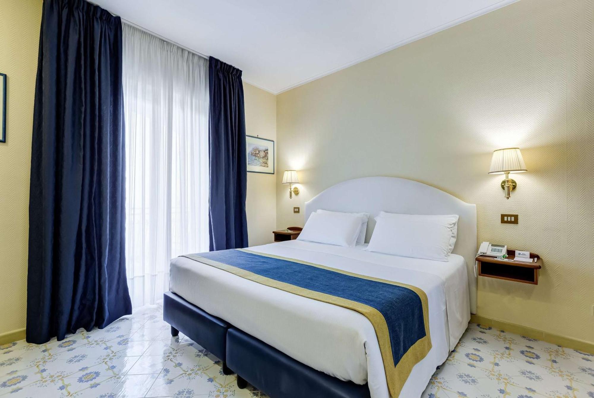 Best Western Hotel La Solara Sorrento Exterior photo