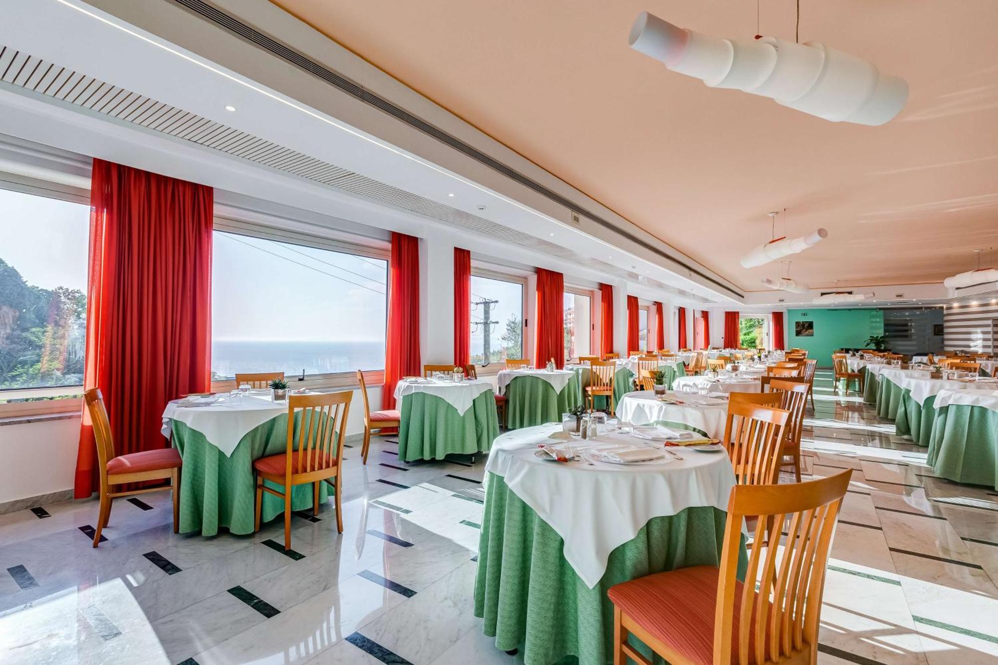 Best Western Hotel La Solara Sorrento Exterior photo