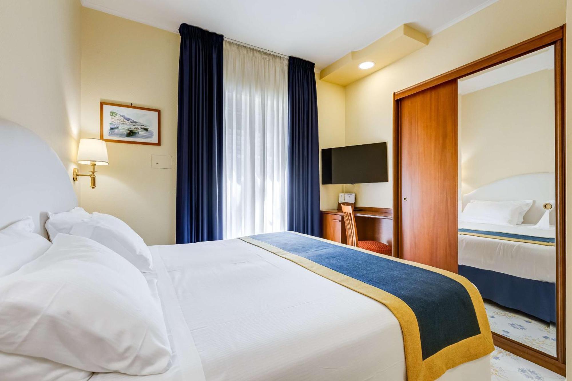 Best Western Hotel La Solara Sorrento Exterior photo