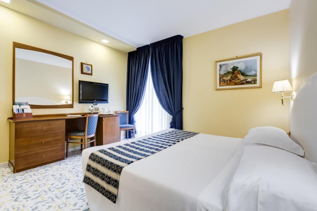Best Western Hotel La Solara Sorrento Exterior photo